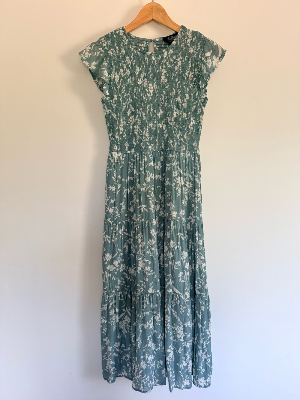 Sweet Wanderer Floral Smocked Midi Dress | Sage Green Ditsy Floral | Size Small - Picture 2 of 5